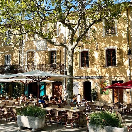 Au Coeur Du Village Provencal Tourtour Esterno foto