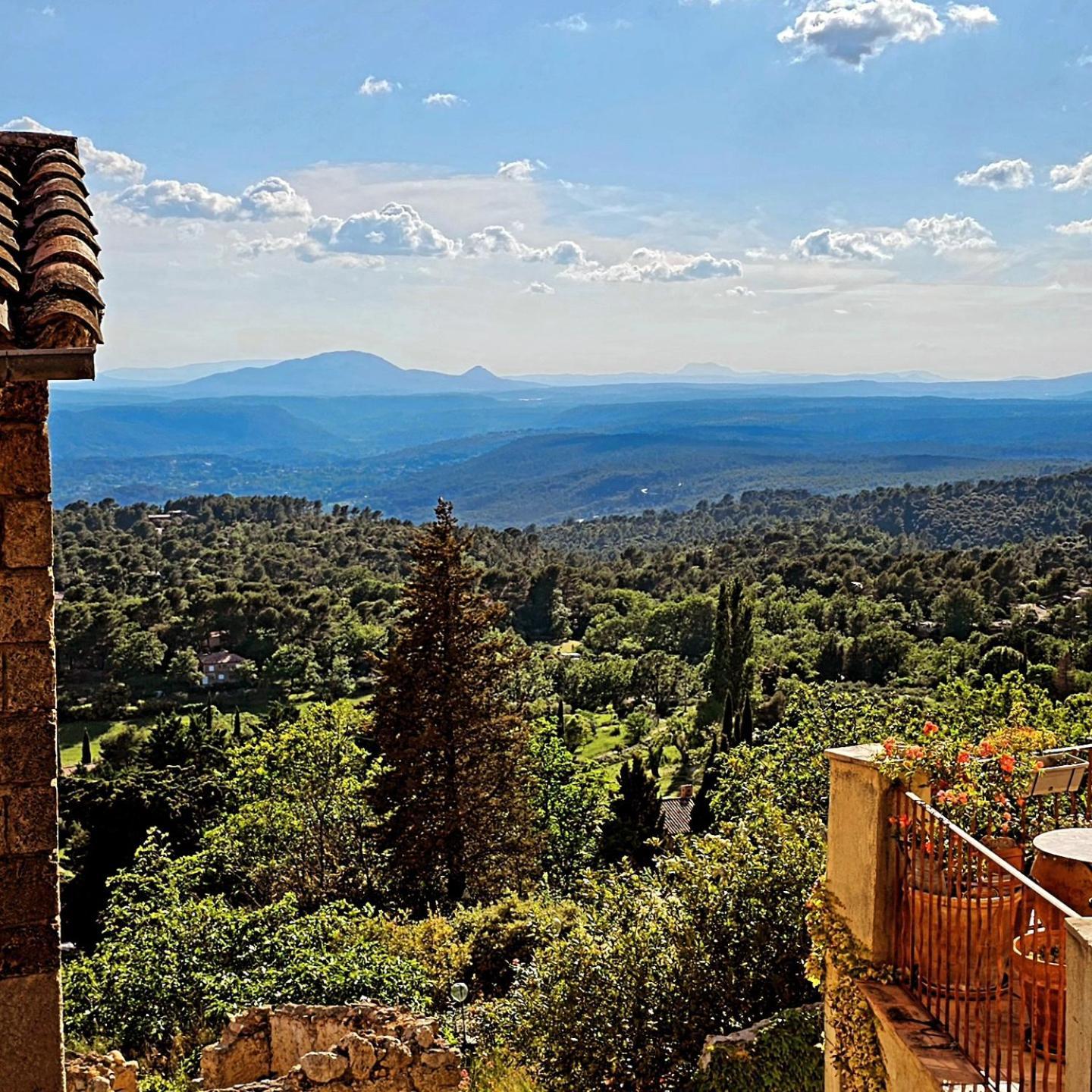 Au Coeur Du Village Provencal Tourtour Esterno foto